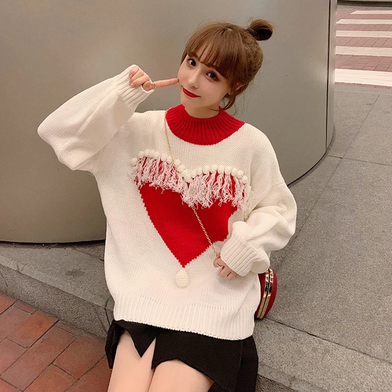 Женский свитер с кисточками белый красный длинным рукавом | Женская одежда