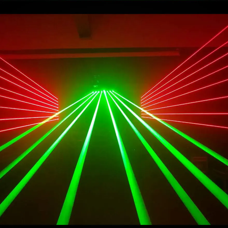 Лазерная лампа восемь головок лучей красный лазер