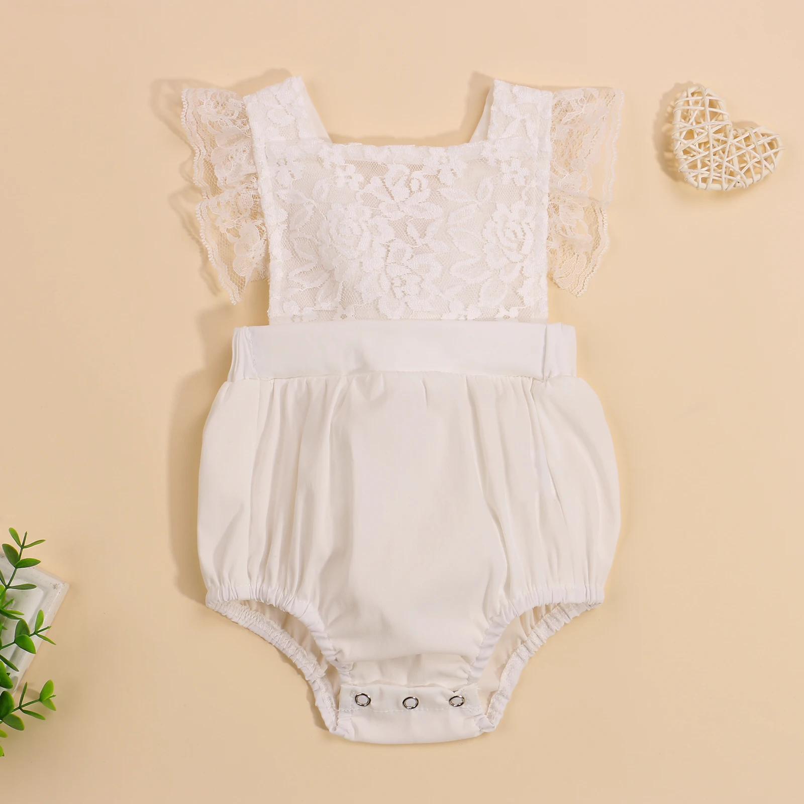 

2021 Summer Toddle Baby Girls Casual Romper, White Solid Color Square Collar Fly Sleeves Lace Hem