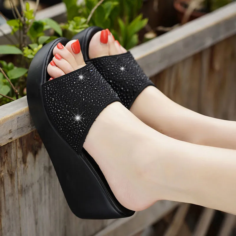

Slippers Casual Shoes Woman 2021 On A Wedge Pantofle Glitter Slides Platform Med Luxury New Jelly Summer Basic Crystal Rubber Fa