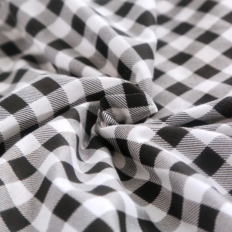 Комплект постельного белья в клетку королевского размера с мультяшным рисунком |