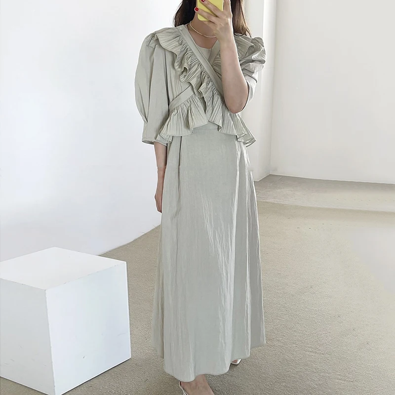 

Korejpaa Women Dress 2021 Summer Korean Chic Round Neck Detachable Two-Wear Pleated Ruffled Lace-Up Waist Puff Sleeve Vestidos