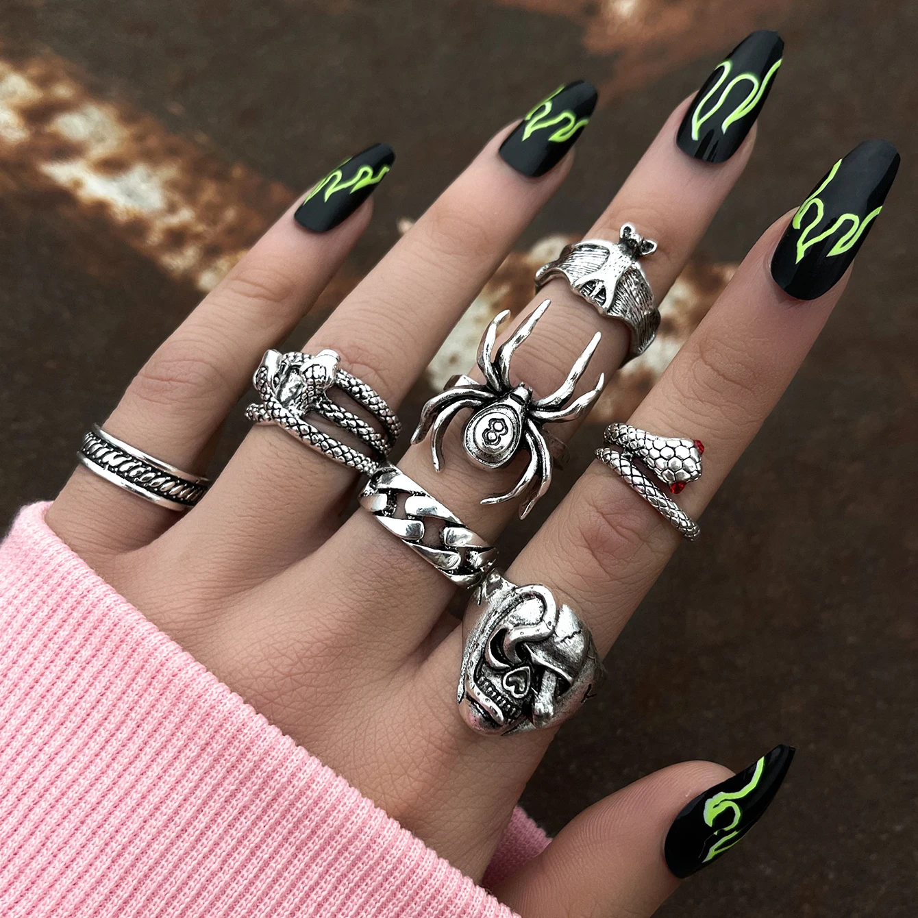 

Aprilwell Punk Snake Rings Set for Women Gothic Spider Kpop Grunge Men Twisted Anillos Fashion Jewelry Gifts Chunky Accessories