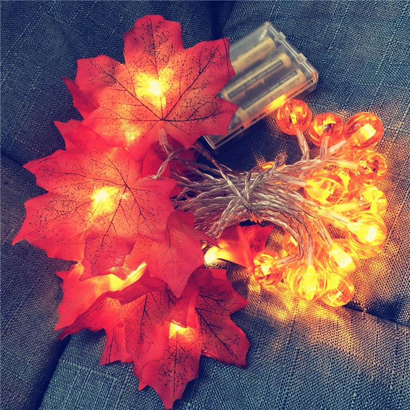 

LED Maple Leaves Garland Fairy Lights 1.5M/ 3M Autumn Maple String Light for Halloween Christmas Party Thanksgiving Day Decor