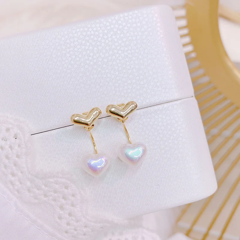 

Elegant Heart Pearl Beads Earrings Japanese&Korea New Fashion Brand Jewelry Luxury Stud Earrings for Women Delicate