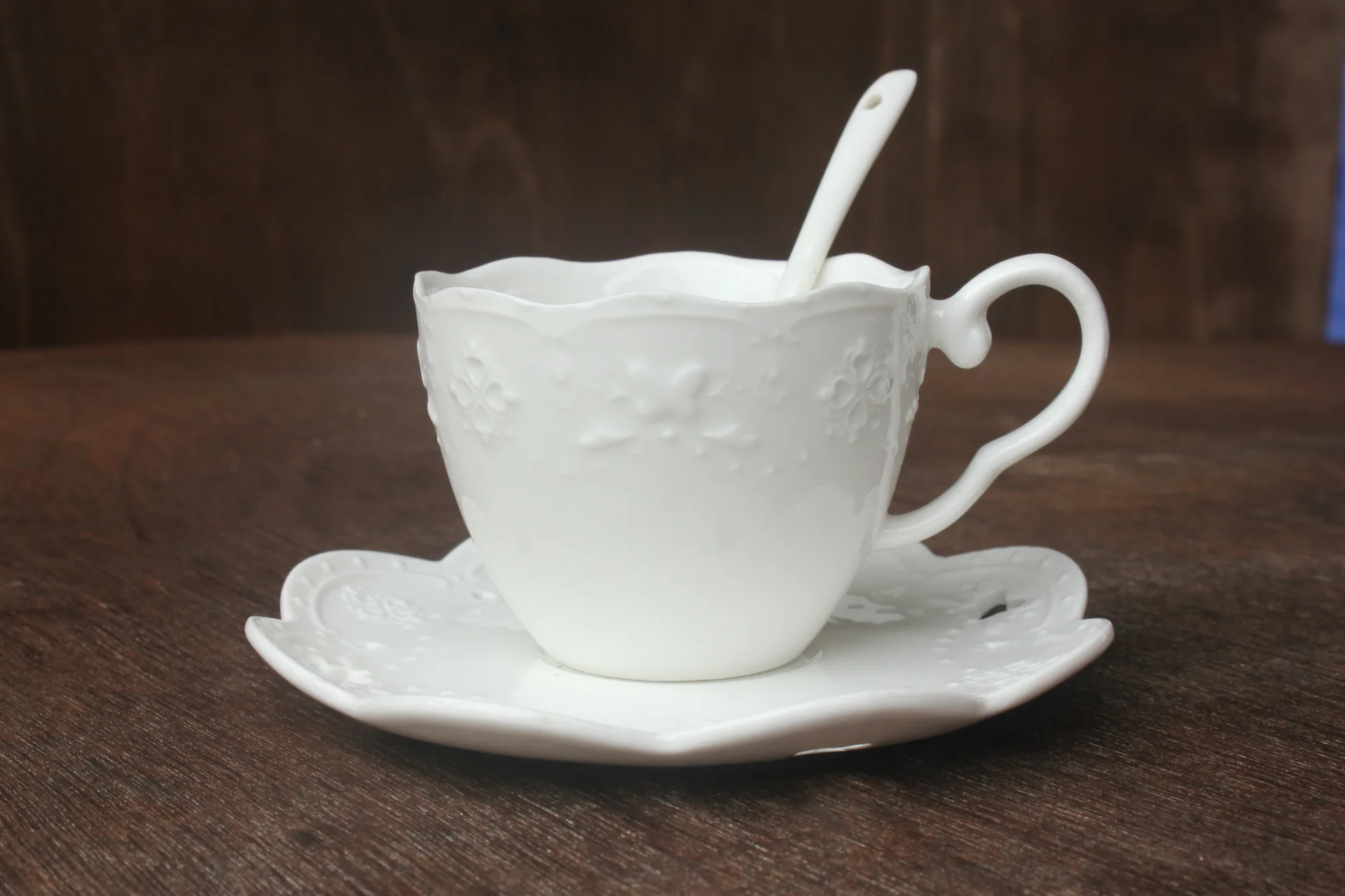 Embossed Lace Butterfly Coffee Cup and saucer set Ceramic tea Mori Young Hye | Дом и сад