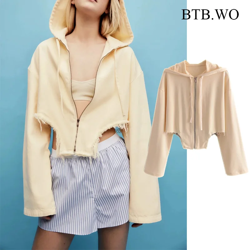 

BTB.WO Women Za 2021 Fashion Oversized With Drawstring Hooded Knitted Sweatshirt Vintage Long Sleeve Female Pullovers Chic Tops