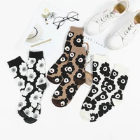 small flower stockings 2021 new black and white middle tube stockings three color flower cotton hosiery retro color pile socks