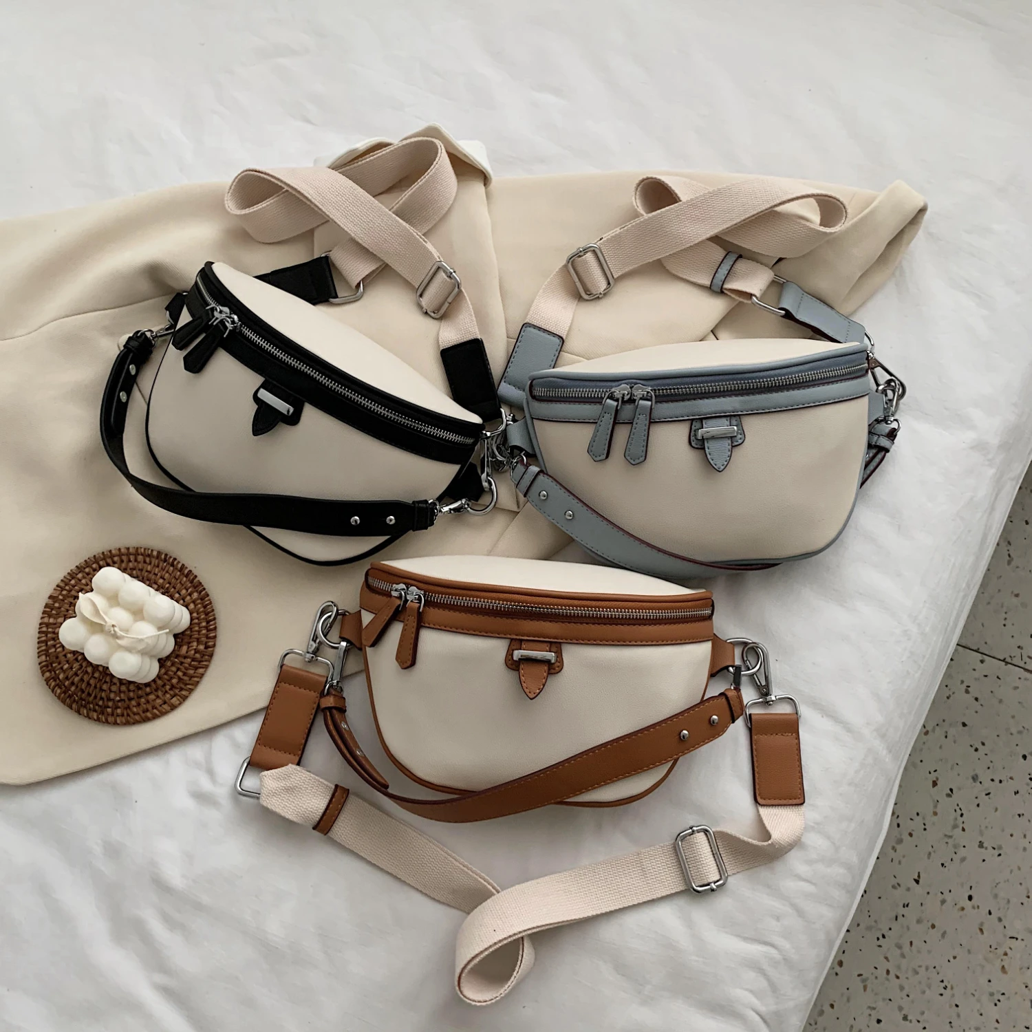 

Casual High Quality PU Leather Waist Bags For Women 2021 Zipper Shoulder Messenger Bag Lady Chest Crossbody Women Handbags