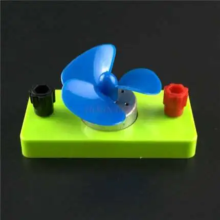 Оборудование для физических экспериментов солнечного двигателя маленький