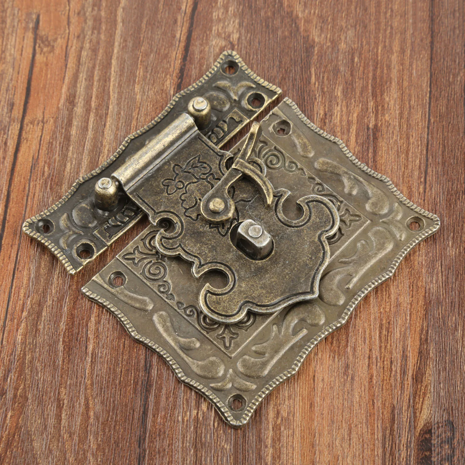 1 шт. Античная бронзовая бижутерия деревянный крючок для ящика защелки ящиков