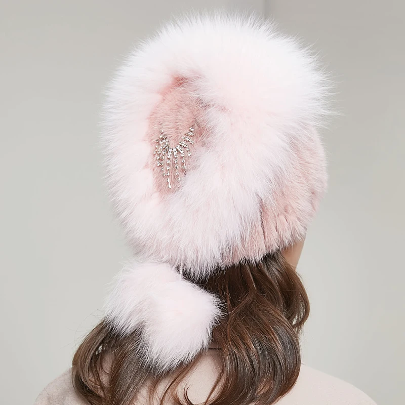 Real Mink Fur Hat Winter Women's High Quality Fashion Heart Shaped With Rhinestone Ball Hot Selling Beanie Style