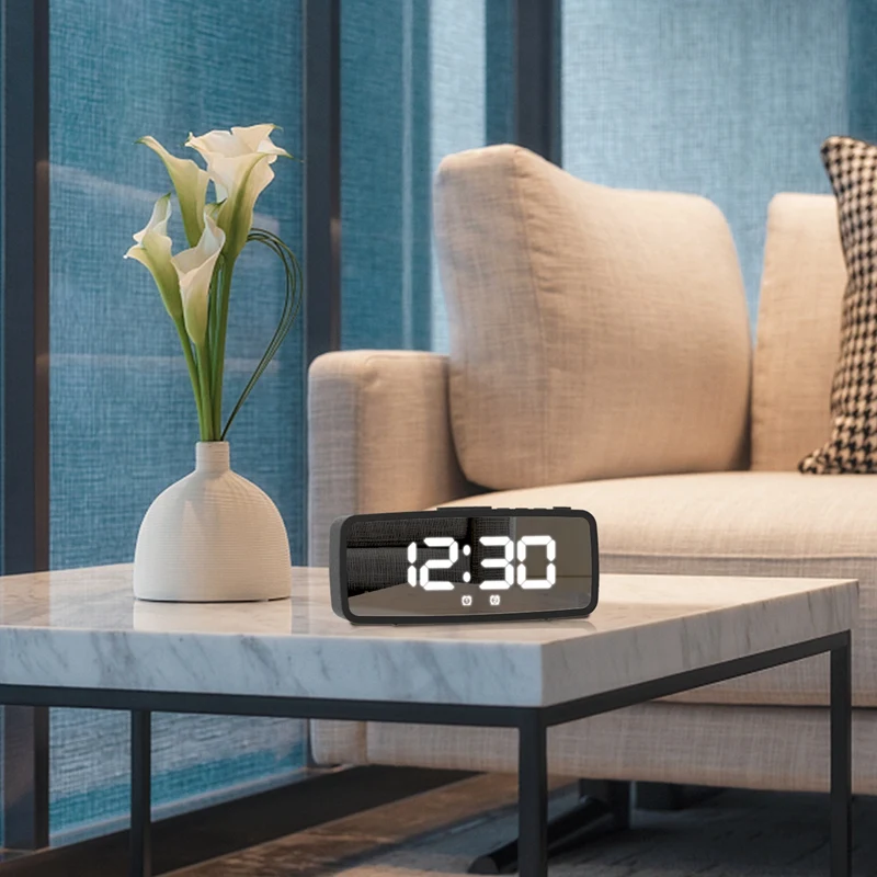 

Цифровой будильник для спальни, прикроватные часы, большой дисплей с двойным будильником, светодиодный дисплей с регулируемой яркостью
