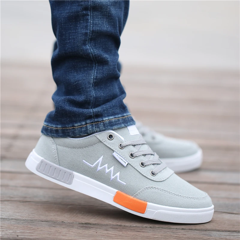 

Shoes Men 2021 Flat shoes Comfortable Sneakers Men Fashion Men Vulcanize Shoes Lightweight Canvas Shoes Free Shipping Shoes