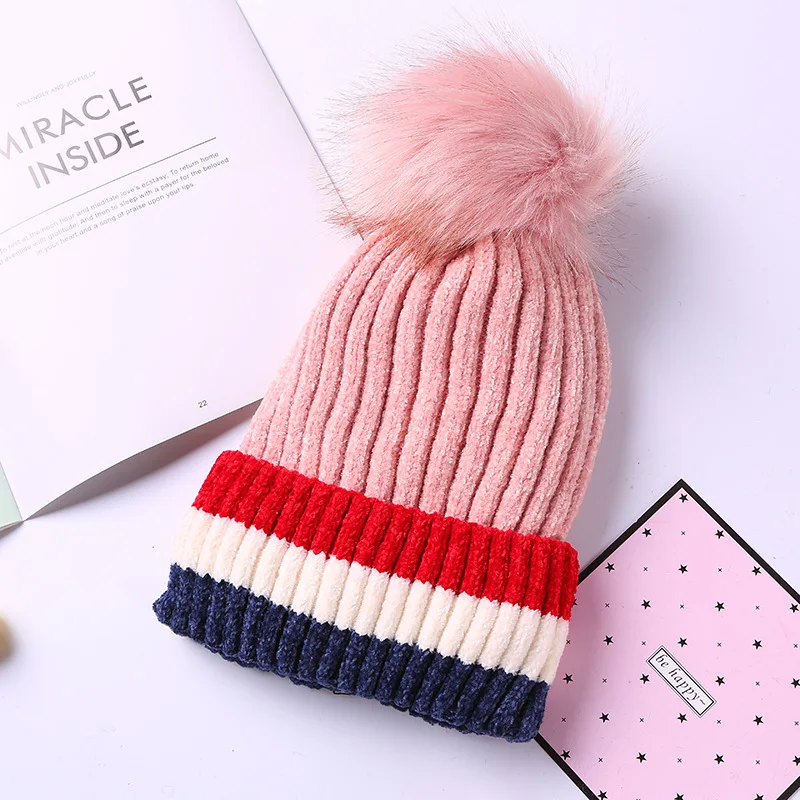 02 pink Новинка; зимние вязаные шапки Skullies Beanies из плотного искусственного меха с помпоном; женские теплые шапки в полоску; вязаная шапка с меховым помпоном - Цвет: 02 pink