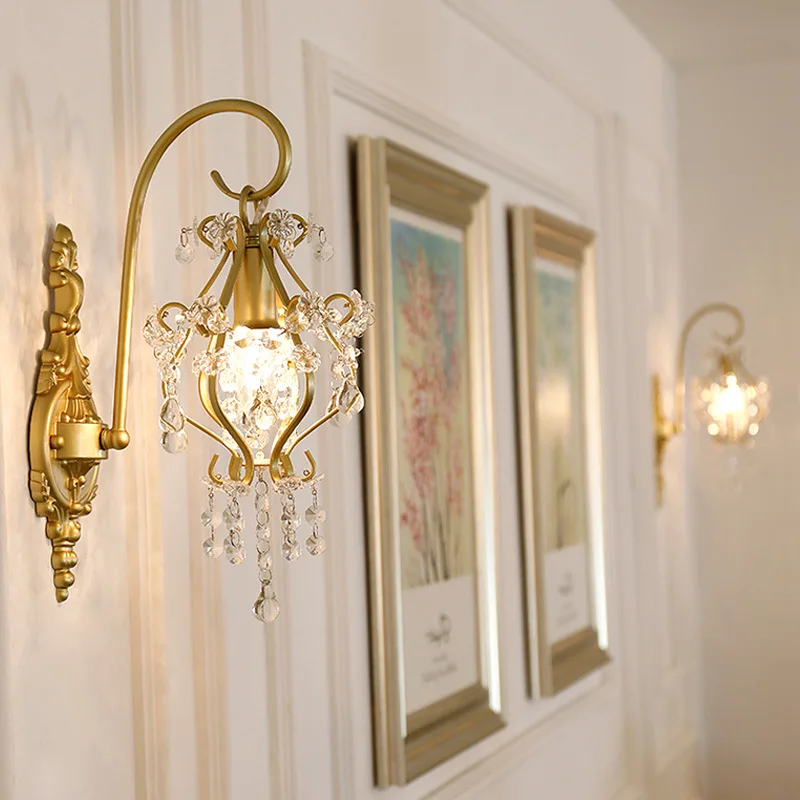

Американский Хрустальный настенный светильник, простой зеркальный налобный светильник, лампа для коридора, золотой прикроватный светильн...