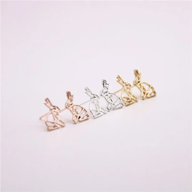 Fashion Animal Rabbit Stud Earrings Classic Brushed Surface Hollow out Design For Women | Украшения и аксессуары
