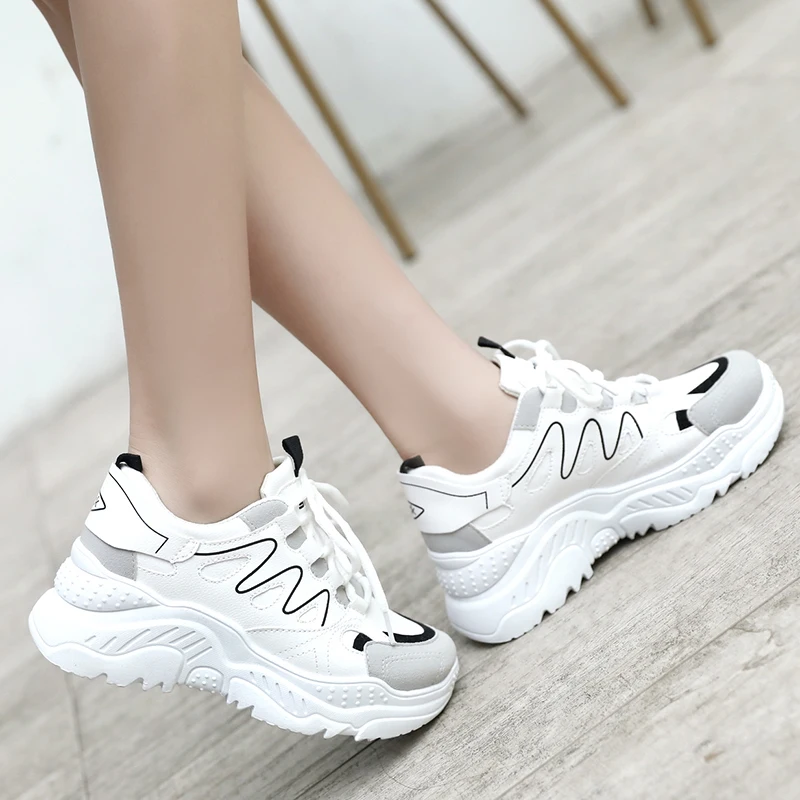 Кроссовки женские 2019 Высококачественная модель из дышащей Повседневное Дамская