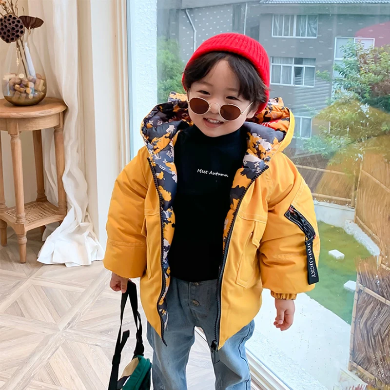 Детское осенне-зимнее утепленное камуфляжное Двустороннее хлопковое пальто для