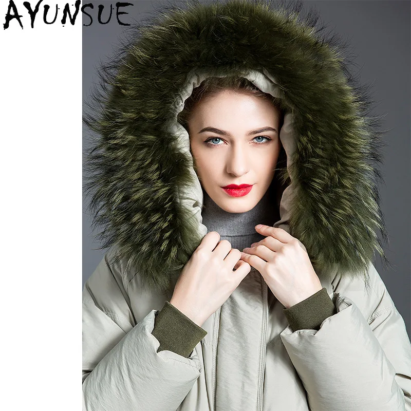 

90% White Duck Down Jacket Female Winter Coat Women Raccoon Dog Fur Collar Fashion Warm Puffer Oversized Jacket Parkas KJ5879