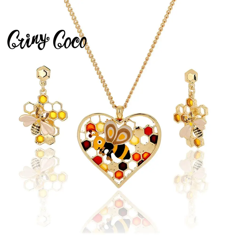 

New Designer Trend Heart Bee Pendants Necklaces Women's Gold Plated Jewelry Sets Enamel Drop Earrings Necklace for Women 2020