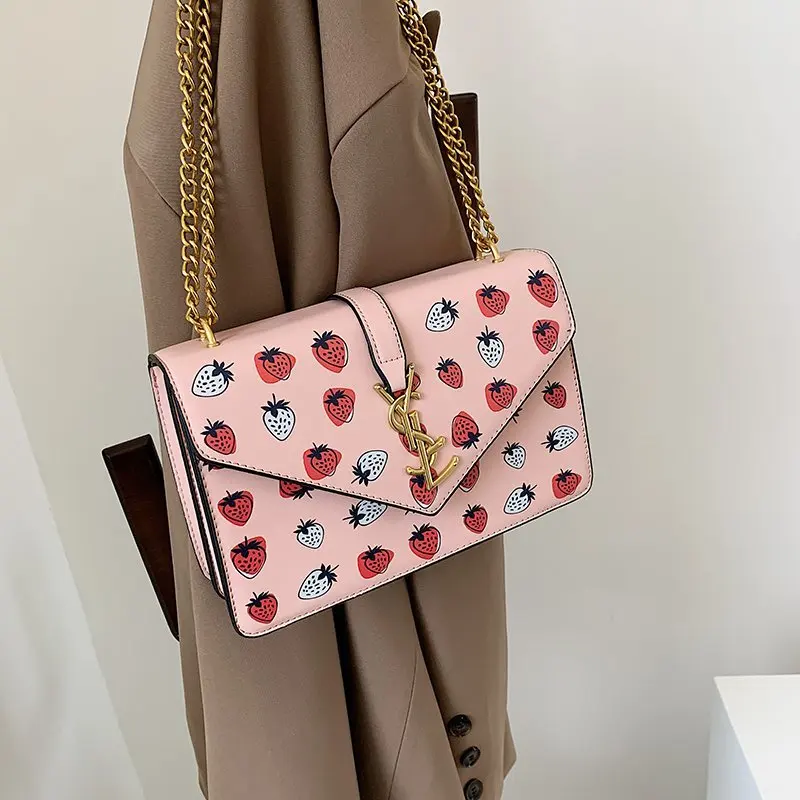 

Strawberry Printing Baguette Bag 2021 Trend Luxury Women's Branded Bags Fashion Cute Cartoon Wallet Chain Shoulder Bag Leather