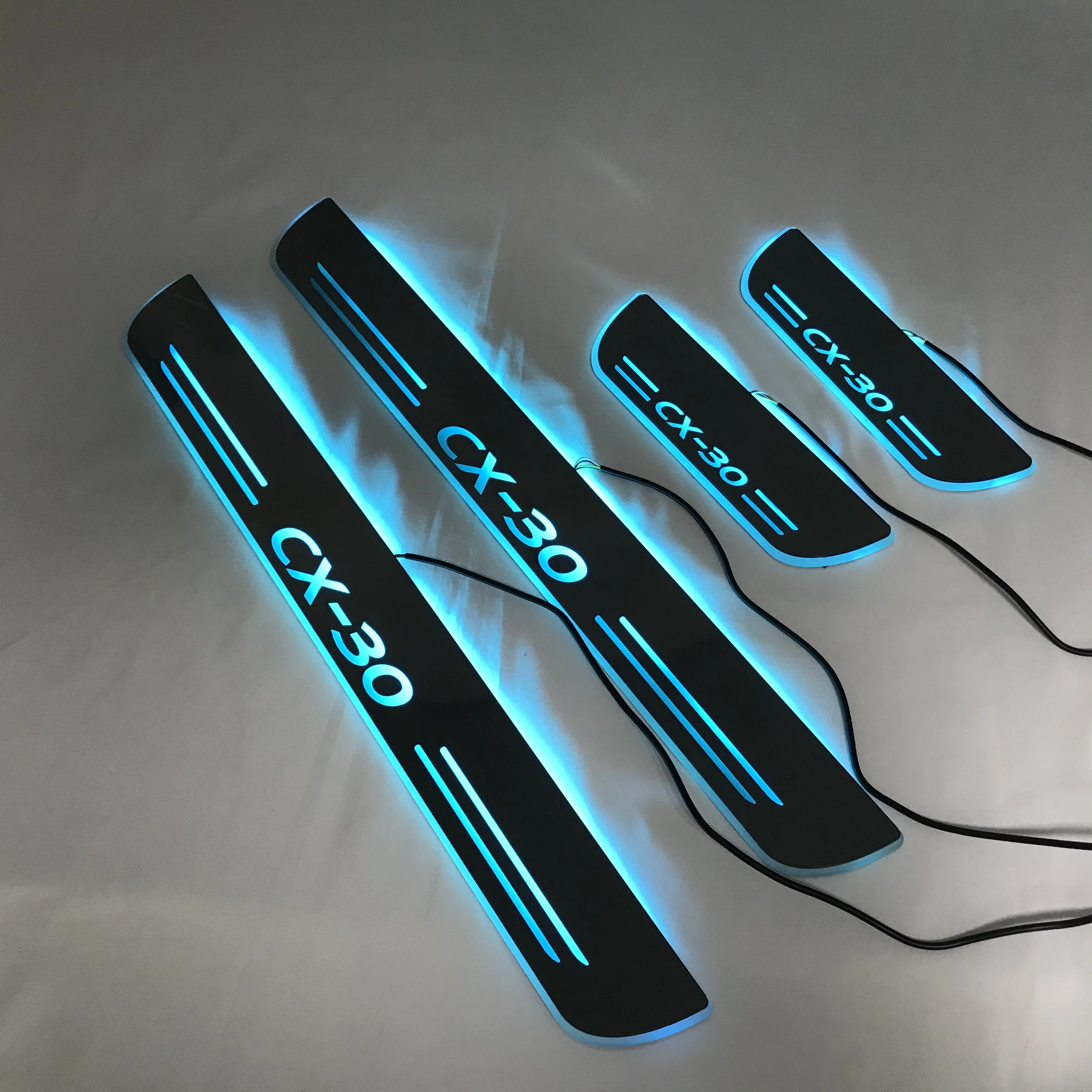

Osmrk led moving door scuff for Mazda cx-30 dynamic door sill plate flat lining overlay flowing/fixed light, 4pcs