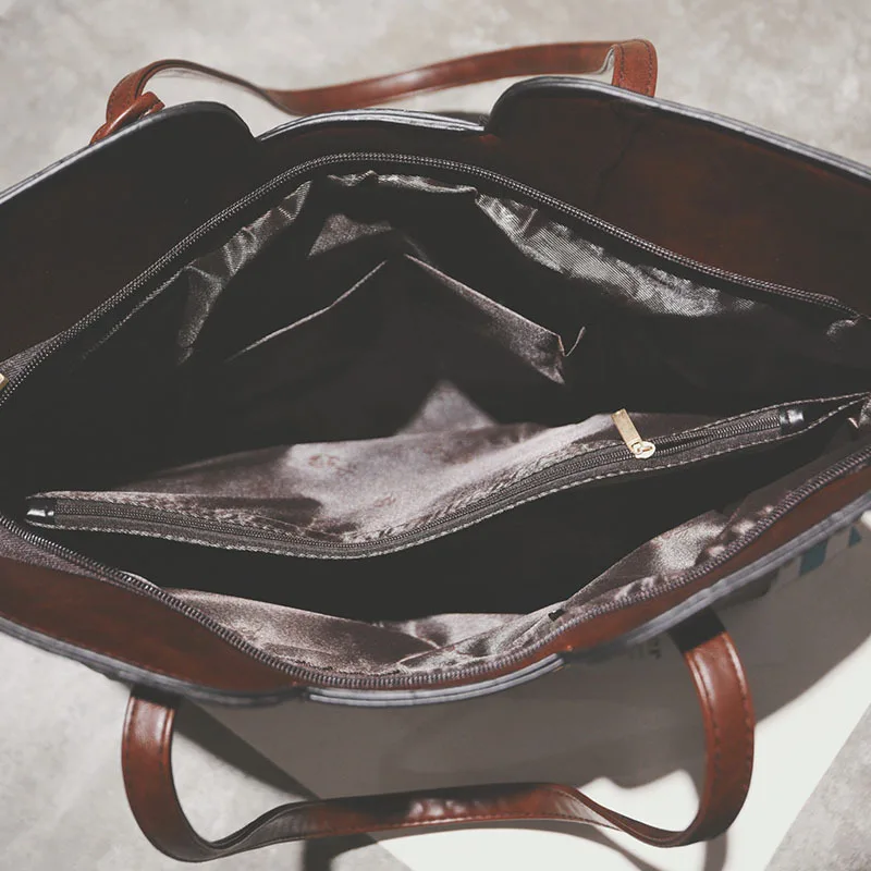 

Free shipping trendy new female bag simple fashion retro tassel big bag single shoulder large capacity bag Tassel decoration