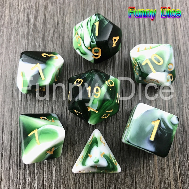 Зеленый 7 шт многогранная Туманность d4 d6 d8 d10 d12 d20 набор игровых кубиков для игры в Подземелья и Драконы Новинка - Цвет: Зеленый