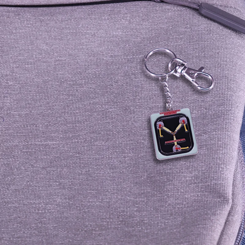 Флюсовый конденсатор BTTF брелок для путешествий с временем назад коричневый