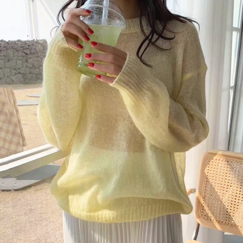 

Корейский шикарный мягкий желтый кожаный микро-прозрачный тонкий повседневный солнцезащитный свитер с длинными рукавами и круглым вырезо...