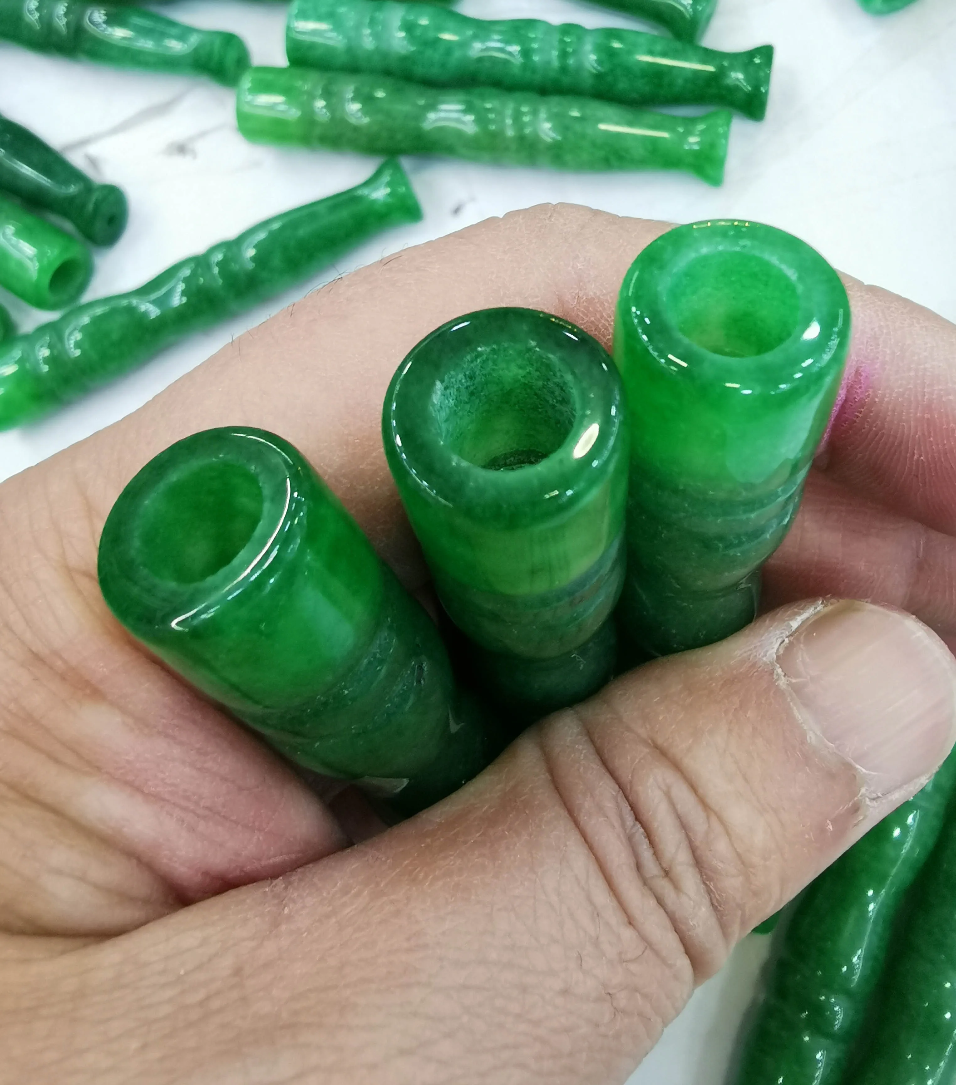 

Rare Handcrafted Emeral green Jadeite jade Gemstone Bar Cigarette Holders Approx. 4 " Long