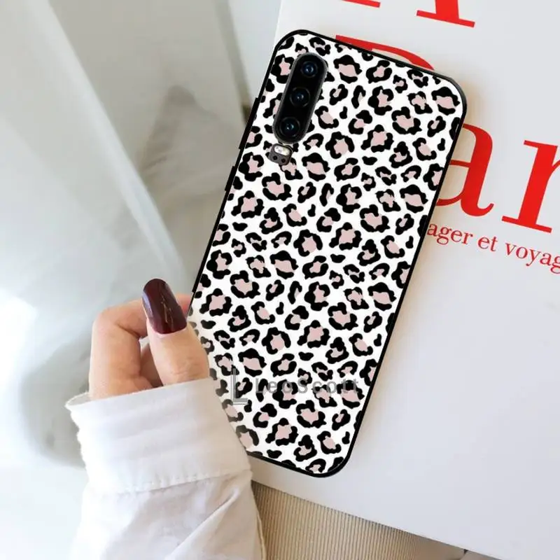 

Ottwn Leopard Print Pattern Phone Case For Huawei Y5 Y6 II Y7 Y9 PRIME 2018 2019 NOVA3E P20 PRO P10 Honor 10
