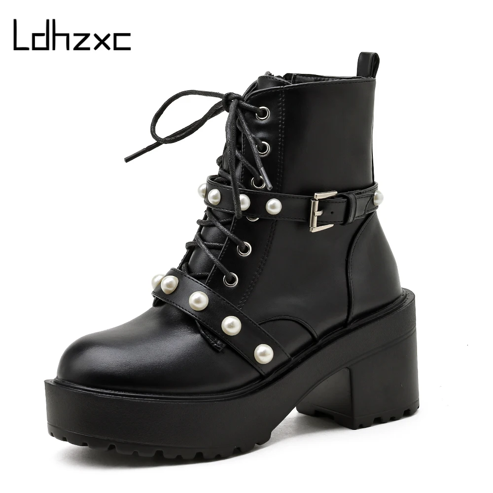 

LDHZXC 2020 Punk Style Platform Women Ankle Boots winter Wedge Heel Fashion Buckle Ladies Chunky Shoes Black Great Quality