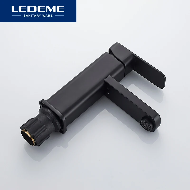 Смеситель для раковины в ванной LEDEME установленный на раковину горячей и холодной