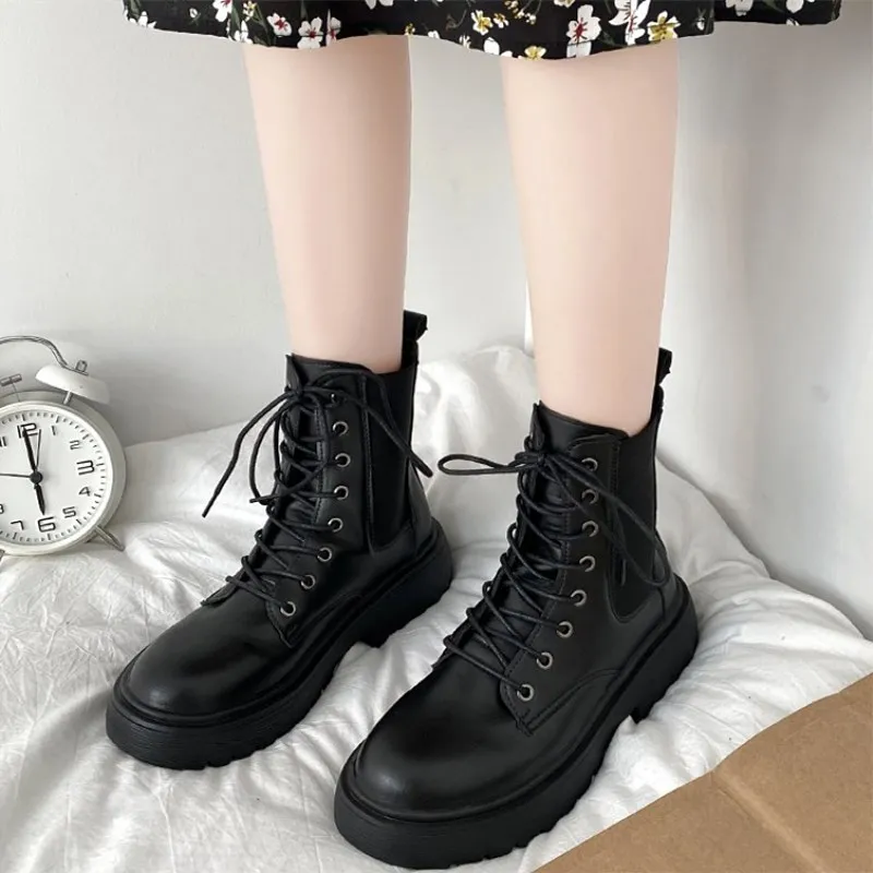 

Женские кожаные ботинки на среднем квадратном каблуке, осенние ботильоны с круглым носком и боковой молнией спереди на шнуровке, Короткие м...