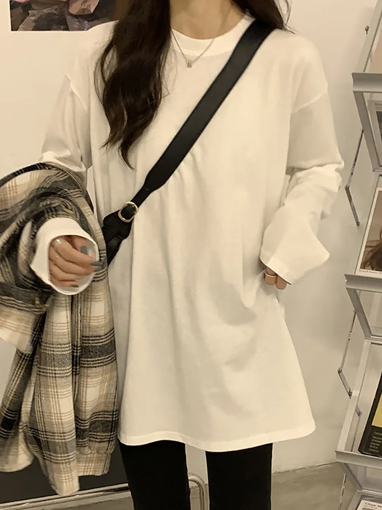 

Белая нижняя рубашка женская зимняя свободная футболка в иностранном стиле с круглым вырезом из чистого хлопка