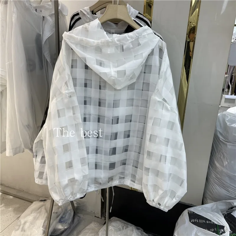 

2021 Summer Women Fashion Long Sleeve Hooded Collar Plaid Shirt Lady Contrast Color Loose Casual Sun Protective Clothes
