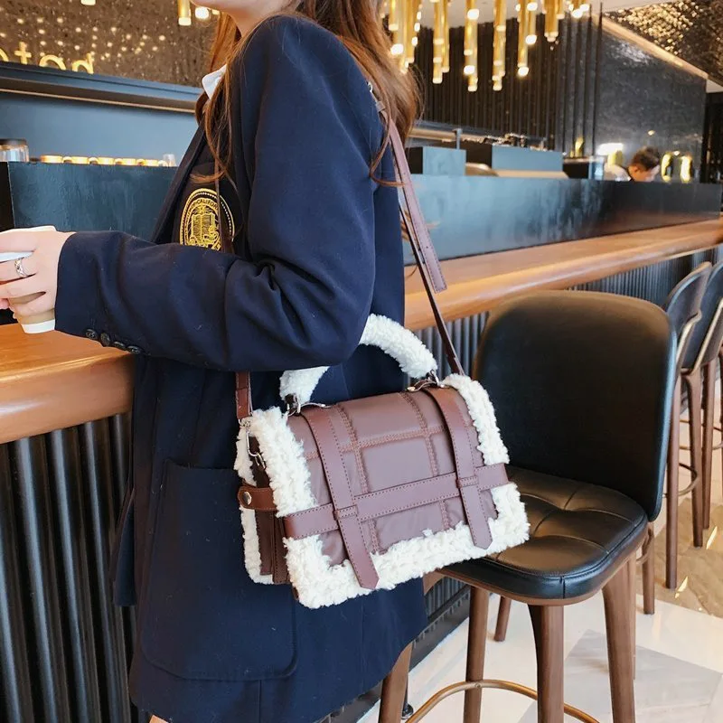 

Fashion Plush Women's Handbag 2021 Winter Quality PU Leather Shoulder Messenger Bags Elegant Female Mini Square Tote Bag Wallet