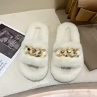 Женские модные теплые пушистые тапочки на металлической цепочке уютные напольные Шлепанцы из искусственного меха для дома и улицы сланцы плоские мягкие пушистые женские знаменитости Fli