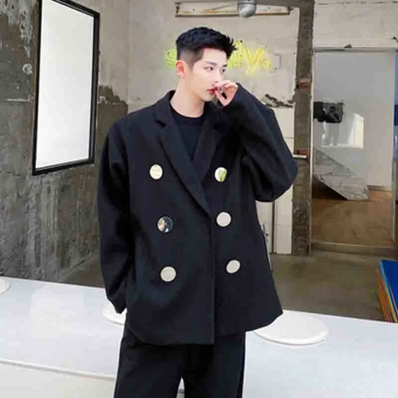 

style The new men's windbreaker personality metal bright color big button design feeling minority jacket Korean version of the