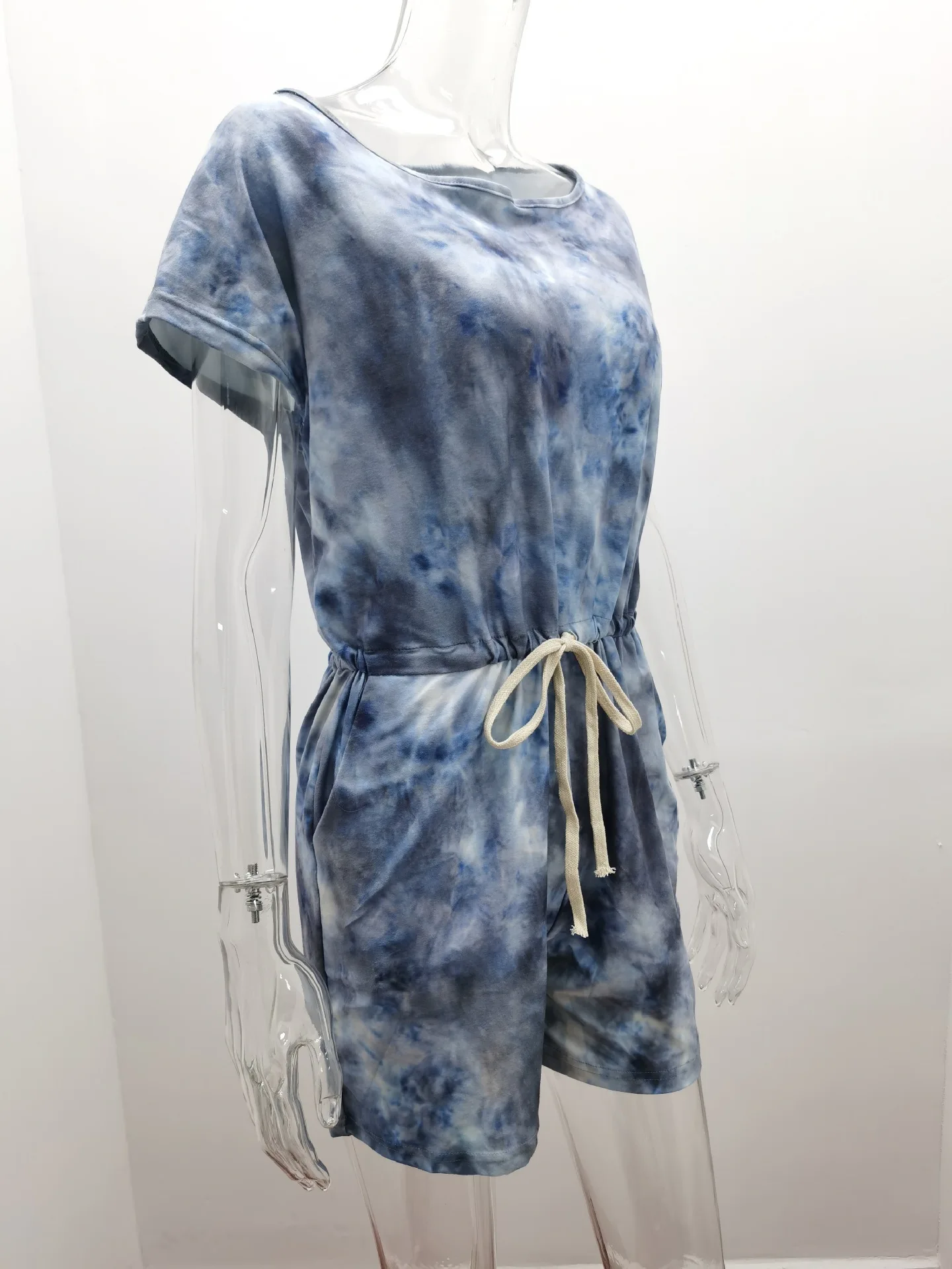 

Plus Size Casual Women Print Playsuit Summer 2020 Short Sleeve O-Neck Sexy High Wiast Jumpsuit Elegant Female Streetwear Romper