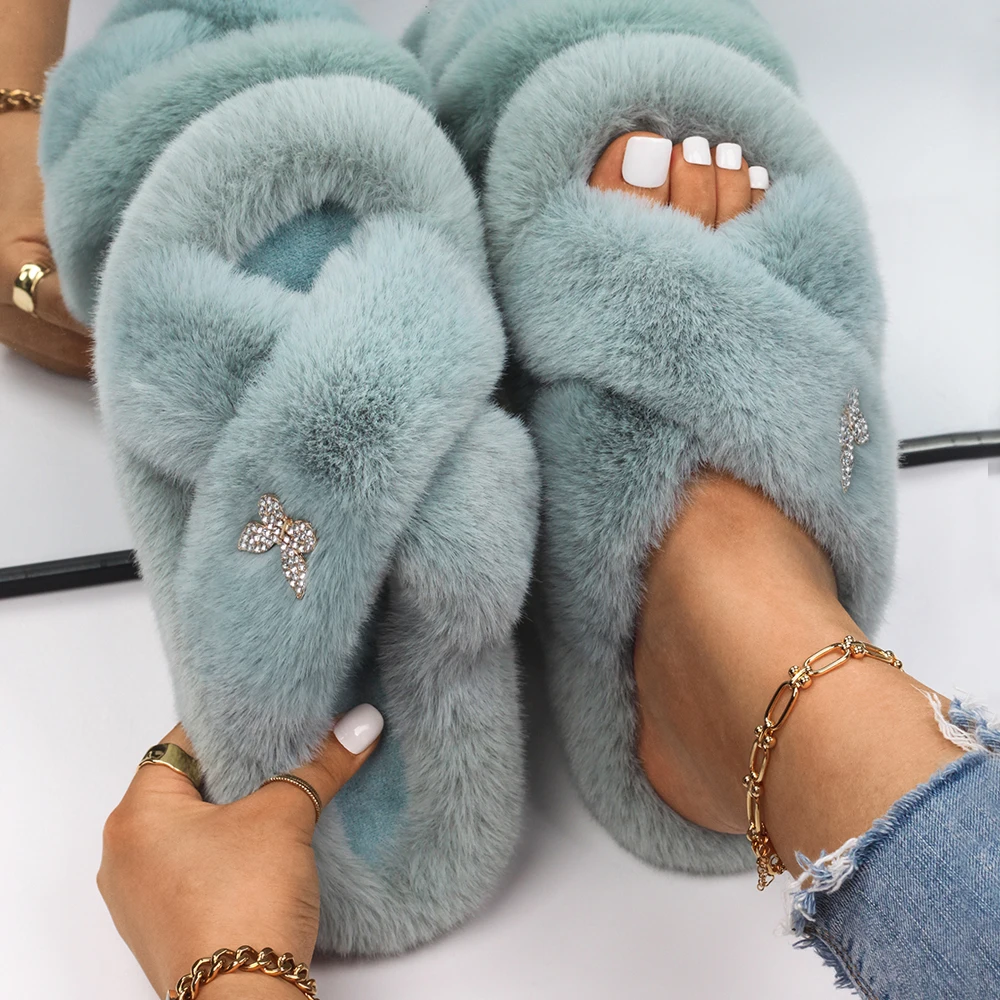 Furry Slippers Faux Fur Slides Women Fluffy Flip Flops Cute Ladies Glitter Butterfly Home Slippers Platform Sandals Warm shoes