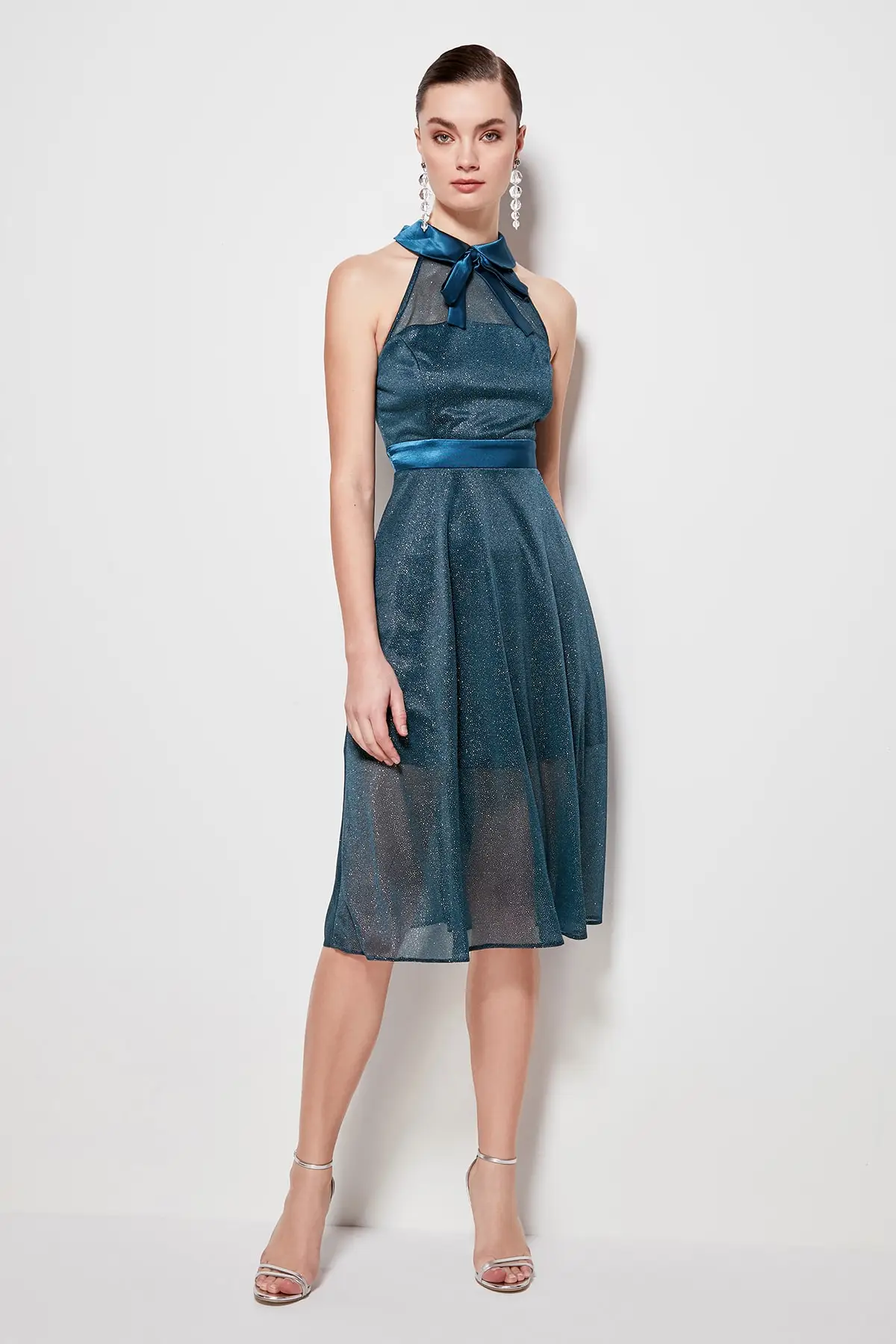 Платье с воротником TPRSS20EL0208|Женские платья| |