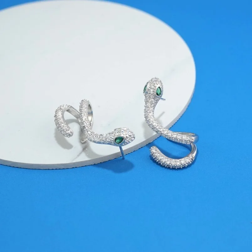 

s925 sterling silver snake earrings female European and American fashion earrings exaggerated personality earrings accessories
