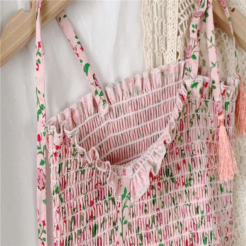 

Girl\u2019s Summer Two Piece Set Fashion Floral Ruffles Lace-Up Suspender Tops and Flounce Short Pants