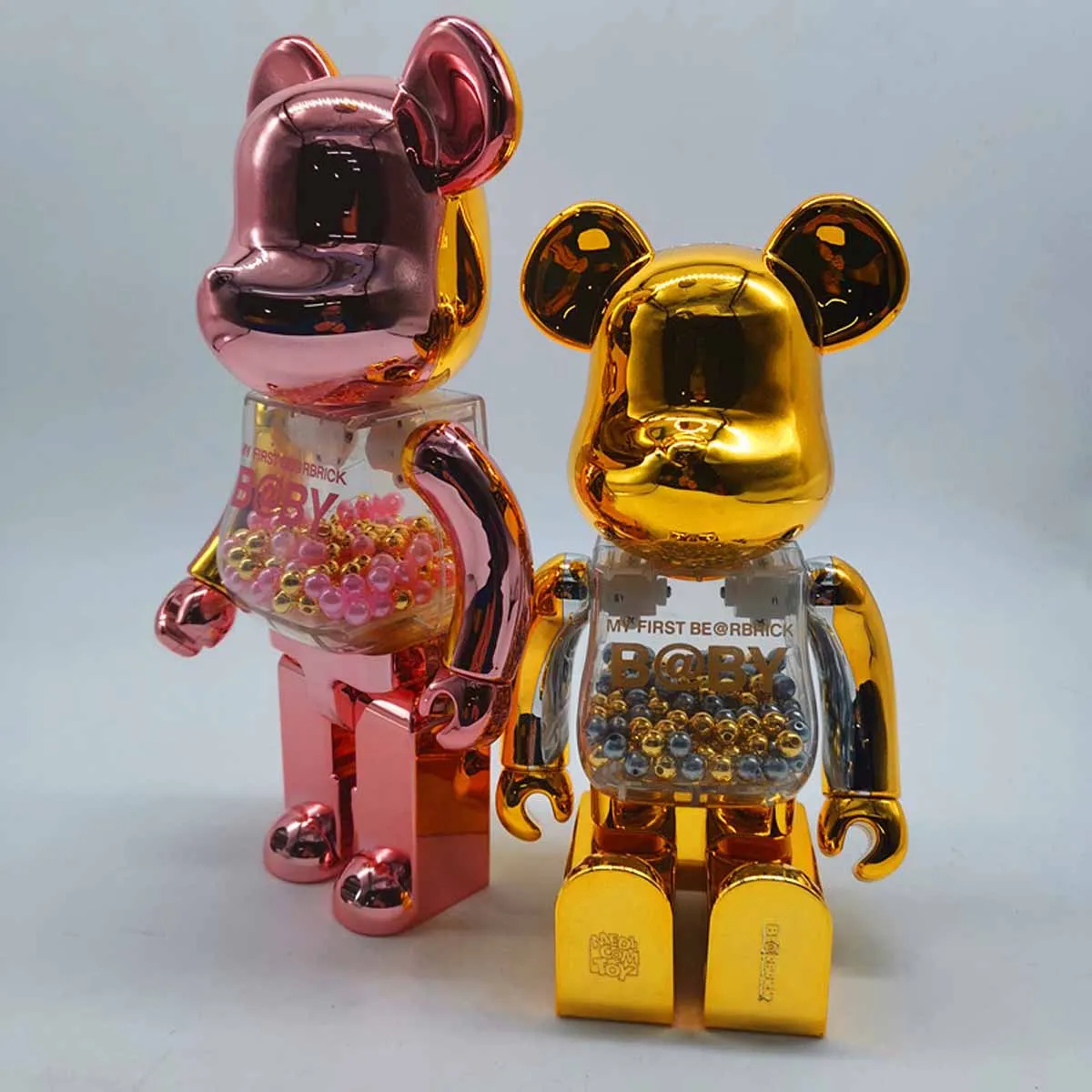

Черные, золотые, технические строительные блоки bearbrick, медведь, гальваническое покрытие, золотые и серебряные соединения Qianqiu, кольцо, кукла ...