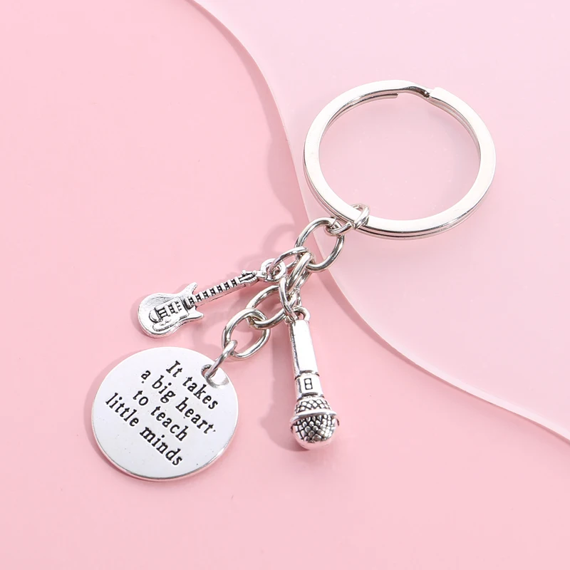 Брелок для ключей с музыкальными нотами гитарой надписью I Love You | Украшения и