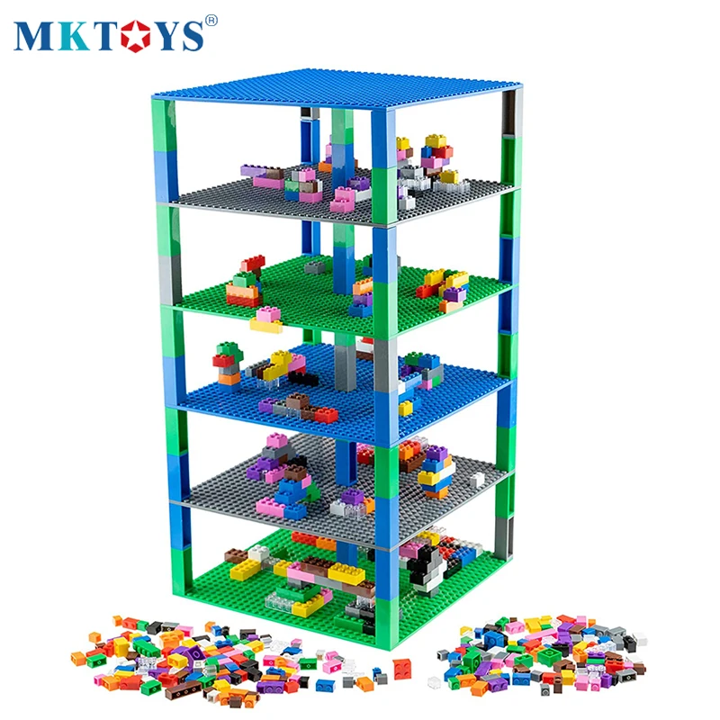 Базовая пластина MKTOYS для кирпичей 4 шт. 32*32 шпильки двухсторонние строительные