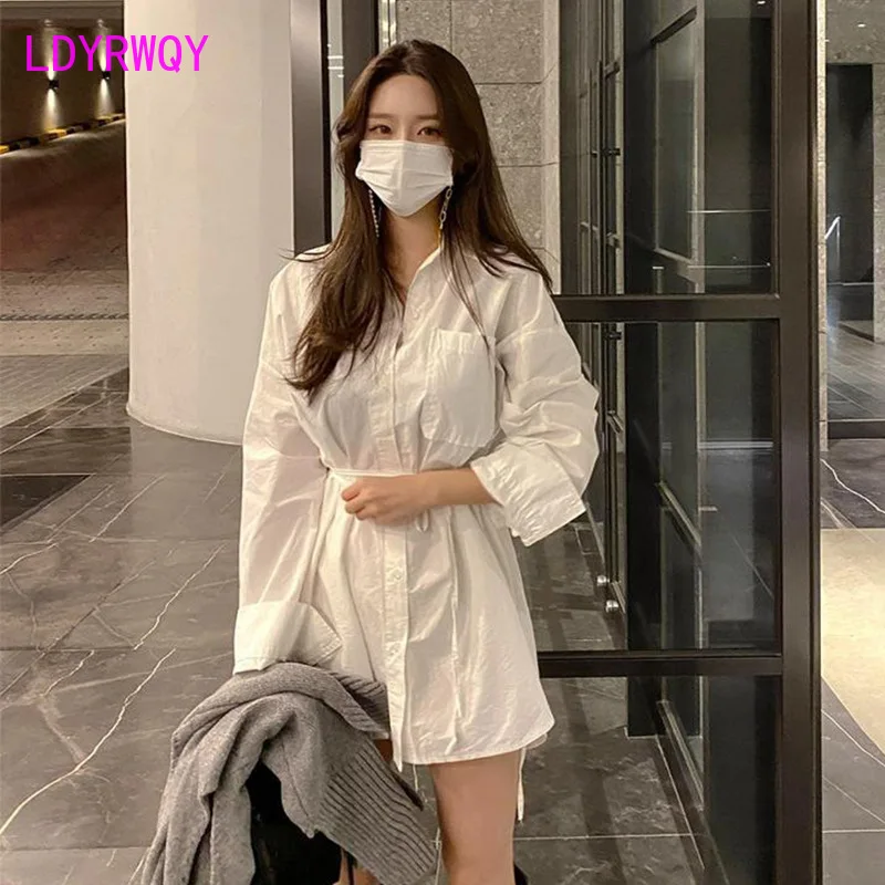 

LDYRWQY 2021 new Korean style wild casual loose lace fashion single-breasted solid color dress